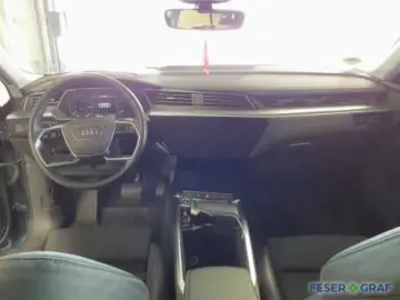 AUDI Q8 e-tron 50 Adv Navi LED Leder Sportsitze