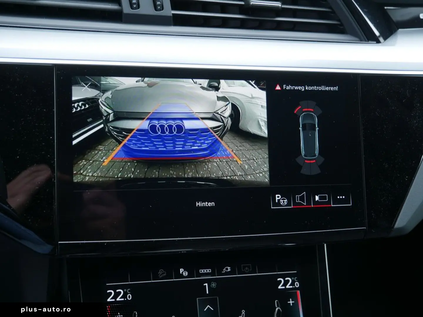 AUDI Q8 e-tron 50 S line quattro LED NAVI KAMERA SHZG