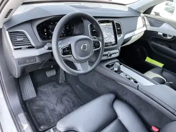 VOLVO XC90 Plus Bright Recharge Plug-In Hybrid AWD T8