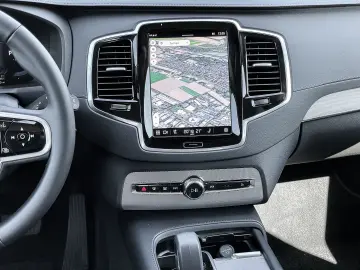 VOLVO XC90 Plus Bright Recharge Plug-In Hybrid AWD T8