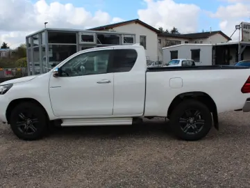 TOYOTA Hilux Extra Cab Comfort 4x4 KAMERA ACC