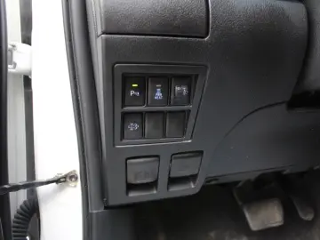 TOYOTA Hilux Extra Cab Comfort 4x4 KAMERA ACC