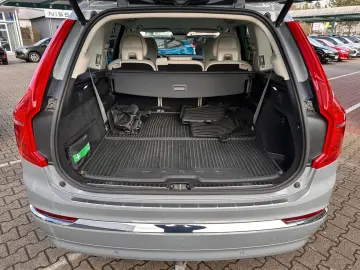 VOLVO XC90 T8 Recharge AWD Core  AHK Standh. ACC Kamer