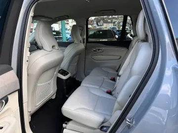 VOLVO XC90 T8 Recharge AWD Core  AHK Standh. ACC Kamer