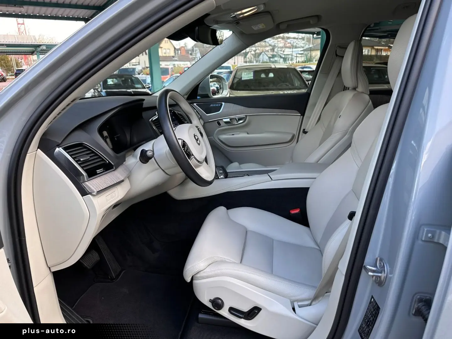 VOLVO XC90 T8 Recharge AWD Core  AHK Standh. ACC Kamer