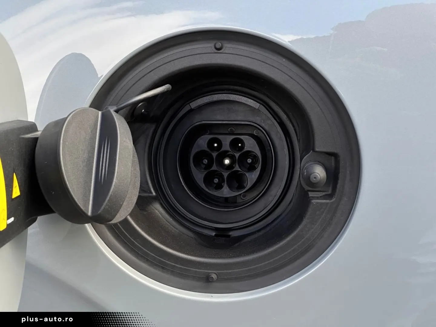 VOLVO XC90 T8 Recharge AWD Core  AHK Standh. ACC Kamer