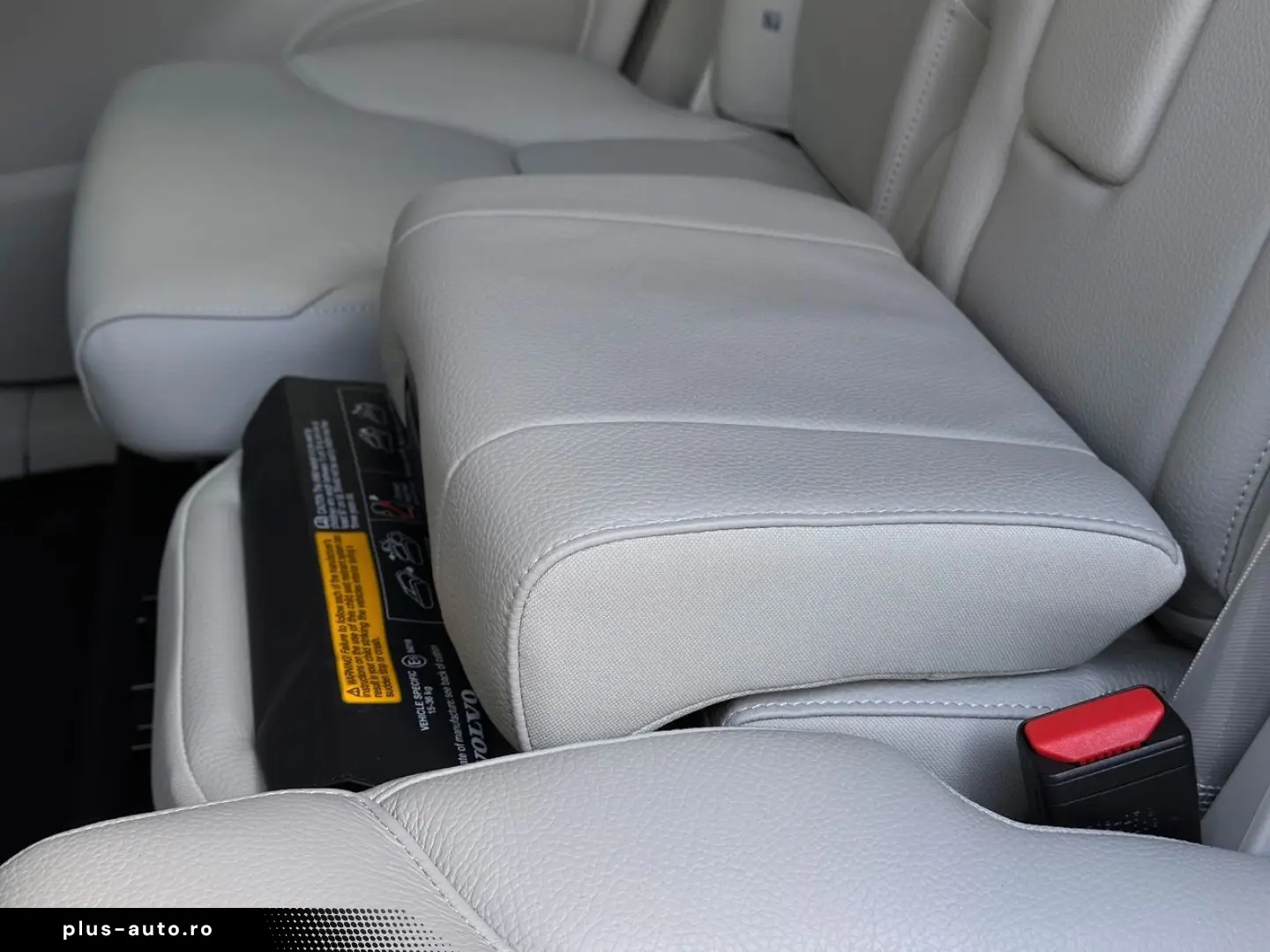 VOLVO XC90 T8 Recharge AWD Core  AHK Standh. ACC Kamer