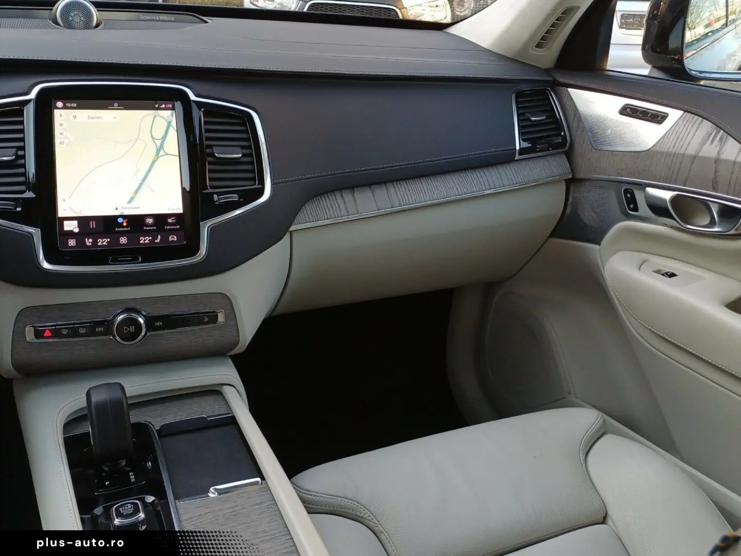 VOLVO XC90 T8 Ultimate Dark Plug-In Hybrid AWD