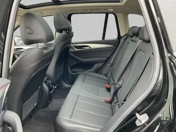 BMW X3 xDrive30i Navi Pano webasto 360