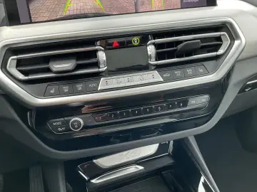 BMW X3 xDrive30i Navi Pano webasto 360