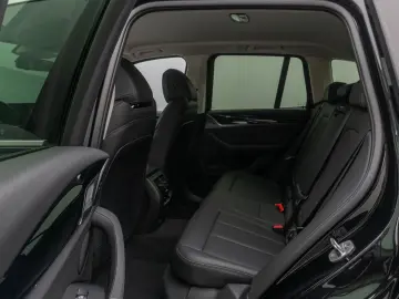 BMW X3 xDrive30i