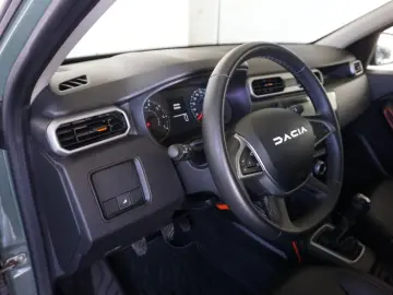 DACIA DUSTER 1.3 TCe 150CP Extreme 4WD