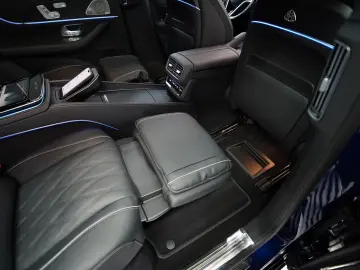 MERCEDES-BENZ MAYBACH 4Matic