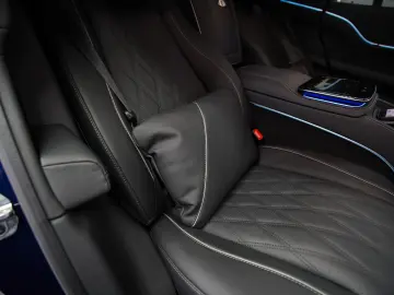 MERCEDES-BENZ MAYBACH 4Matic