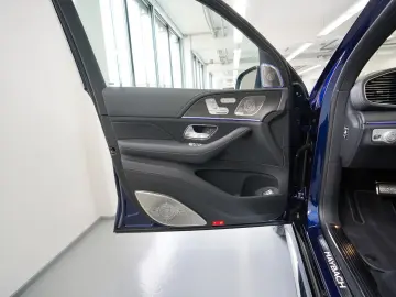 MERCEDES-BENZ MAYBACH 4Matic