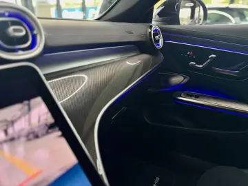 MERCEDES-BENZ CLE 220 d AMG Night Pano Memory 360