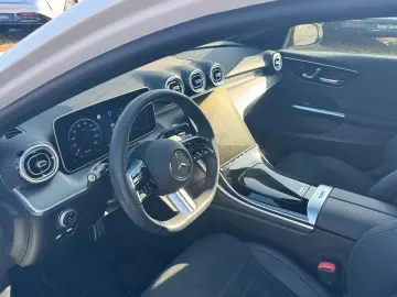 MERCEDES-BENZ C 200 d AMG  Pano Night 19