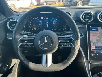 MERCEDES-BENZ C 200 d AMG  Pano Night 19