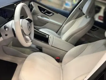 MERCEDES-BENZ EQE 300 SUV Electric Art LED 360 K AHK