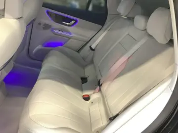 MERCEDES-BENZ EQE 300 SUV Electric Art LED 360 K AHK