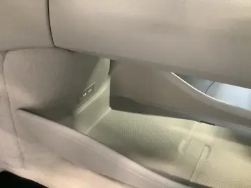 MERCEDES-BENZ EQE 300 SUV Electric Art LED 360 K AHK