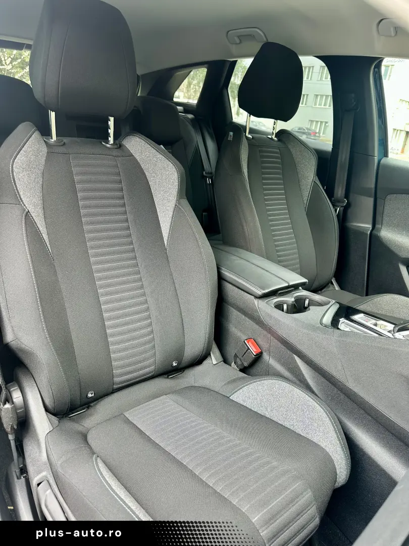 Peugeot 3008 2021 Conversie la lantul de 8 Rate Garantie