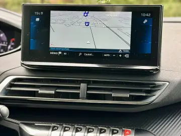 Peugeot 3008 2021 Conversie la lantul de 8 Rate Garantie