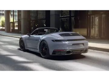 PORSCHE 992 911 Carrera 4 GTS Cabrio Burmester InnoDrive
