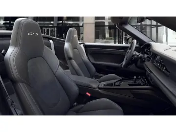 PORSCHE 992 911 Carrera 4 GTS Cabrio Burmester InnoDrive