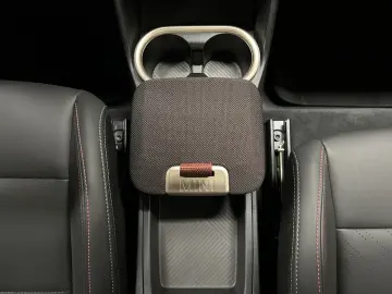 MINI John Cooper Works Countryman ALL4 JCW Trim DA. P