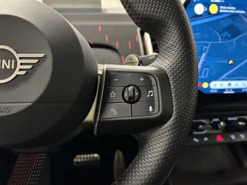 MINI John Cooper Works Countryman ALL4 JCW Trim DA. P