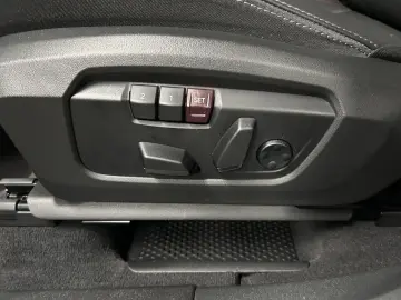 MINI John Cooper Works Countryman ALL4 JCW Trim DA. P