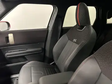 MINI John Cooper Works Countryman ALL4 JCW Trim DA. P