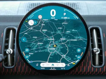 MINI Countryman S ALL4 JCW Trim Pano HeadUp AHK RfKam