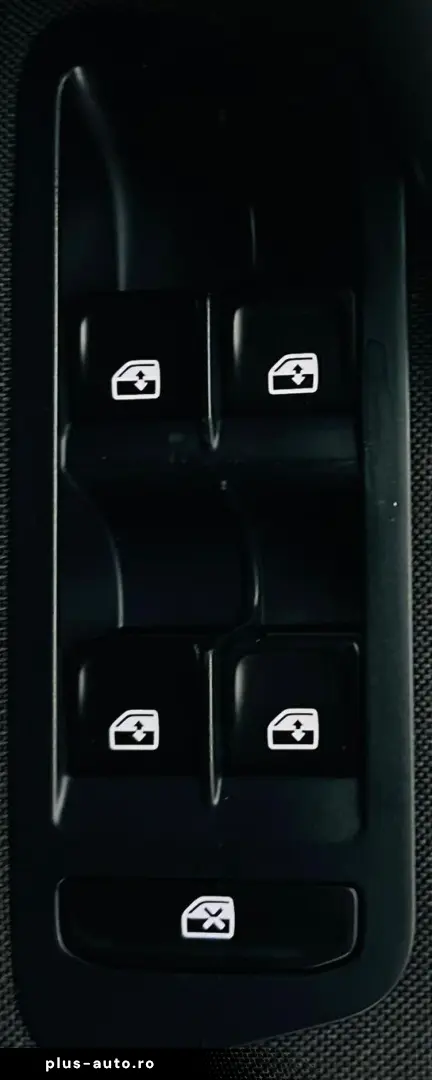 VOLKSWAGEN GOLF 2018 1.6D E6 Garantie 12 Luni Rate Avans 0 D