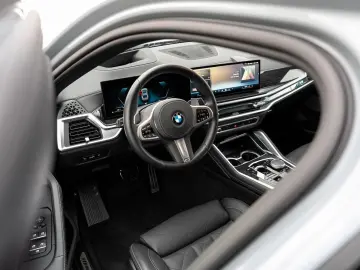 BMW X6 xDrive30d M-SportPRO 21 ACC PANO H&K aLED 360