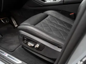 BMW X6 xDrive30d M-SportPRO 21 ACC PANO H&K aLED 360