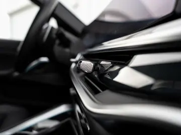 BMW X6 xDrive30d M-SportPRO 21 ACC PANO H&K aLED 360