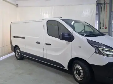 RENAULT TRAFIC 2.0 Blue dCi 145CP L2 Expression Plus