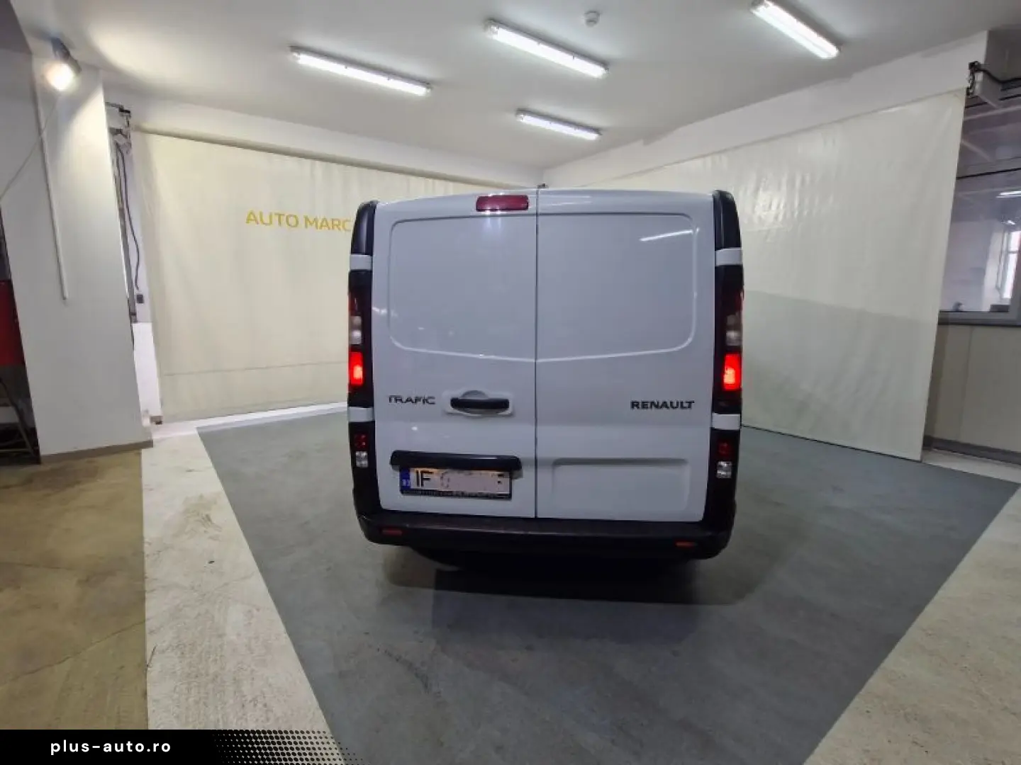 RENAULT TRAFIC 2.0 Blue dCi 145CP L2 Expression Plus