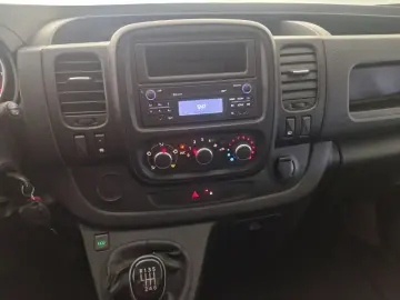 RENAULT TRAFIC 2.0 Blue dCi 145CP L2 Expression Plus