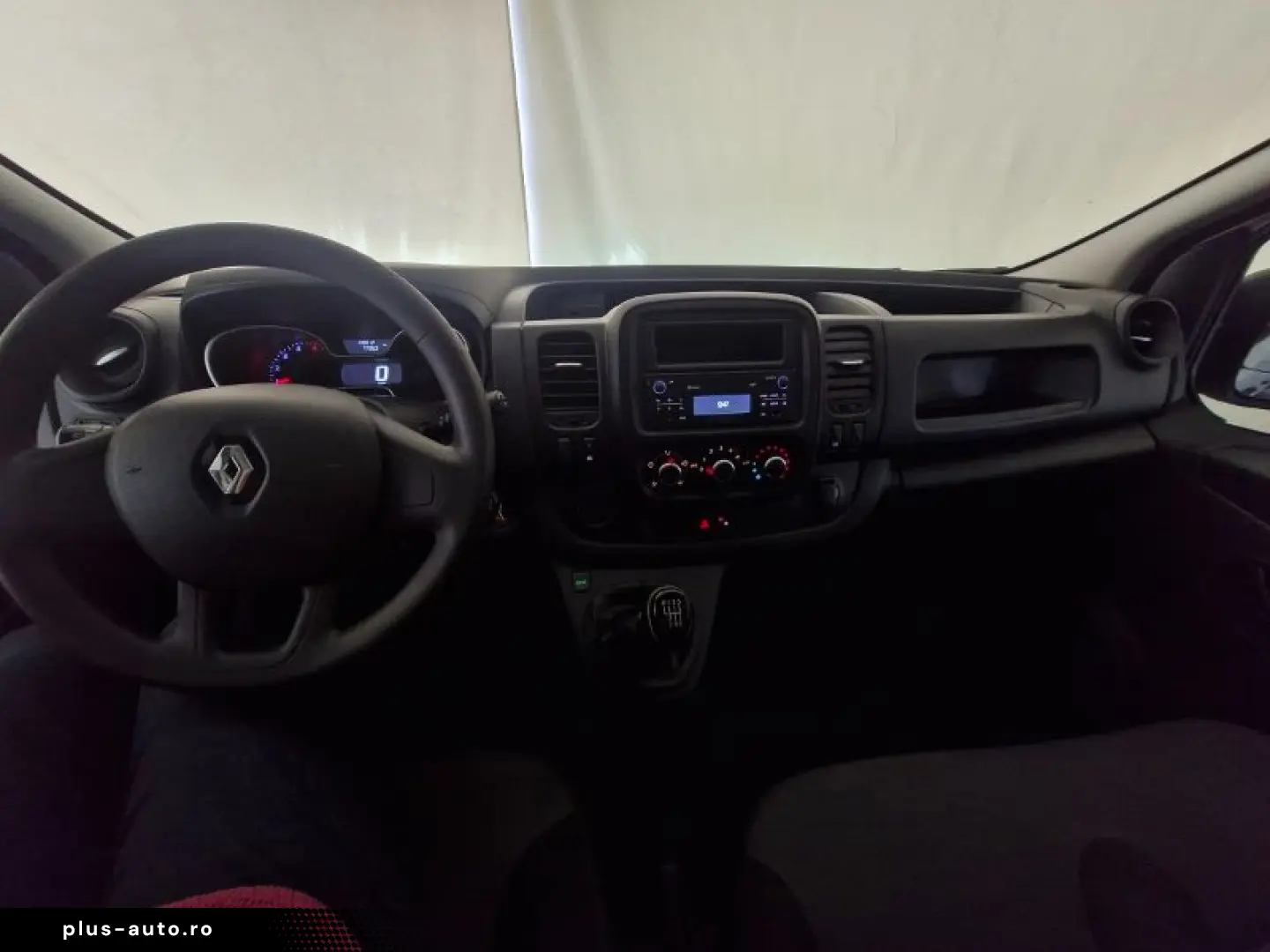 RENAULT TRAFIC 2.0 Blue dCi 145CP L2 Expression Plus