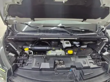 RENAULT TRAFIC 2.0 Blue dCi 145CP L2 Expression Plus