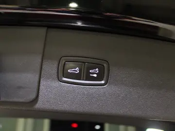 PORSCHE Cayenne E-Hybrid Platinum Edition