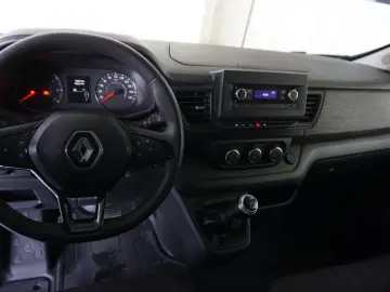 RENAULT TRAFIC 2.0 Blue dCi 110CP L1 Life