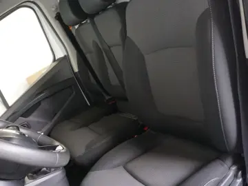 RENAULT TRAFIC 2.0 Blue dCi 110CP L1 Life