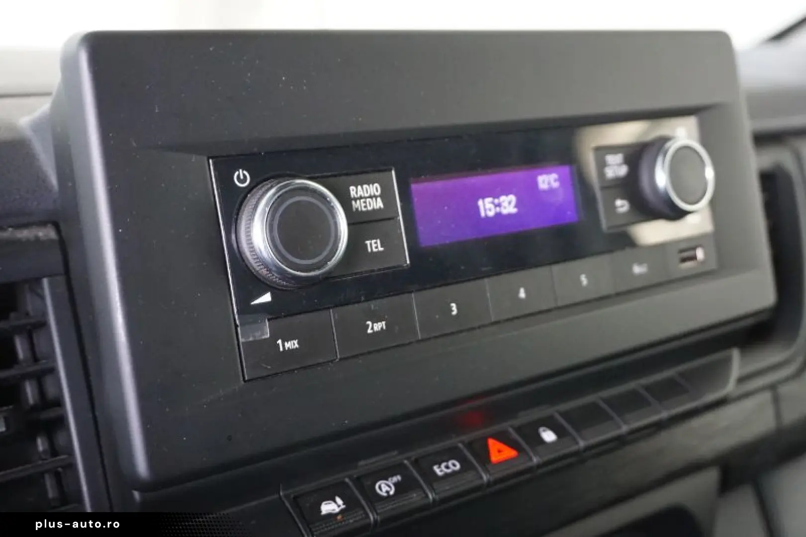 RENAULT TRAFIC 2.0 Blue dCi 110CP L1 Life