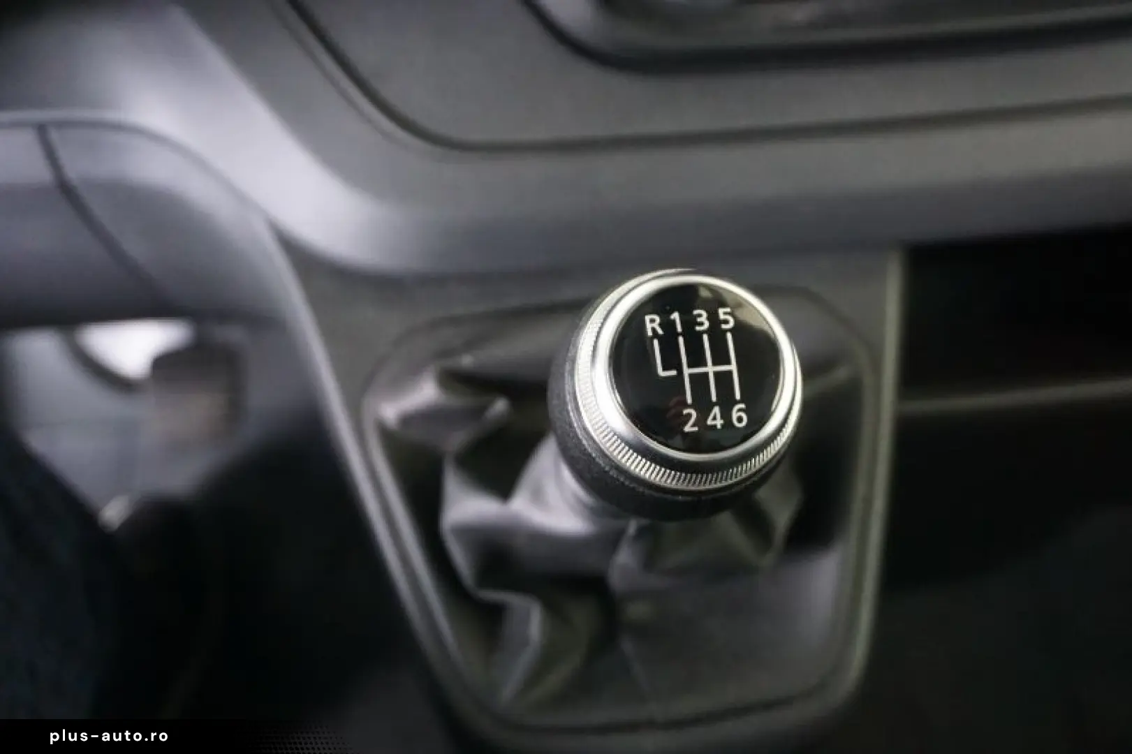 RENAULT TRAFIC 2.0 Blue dCi 110CP L1 Life