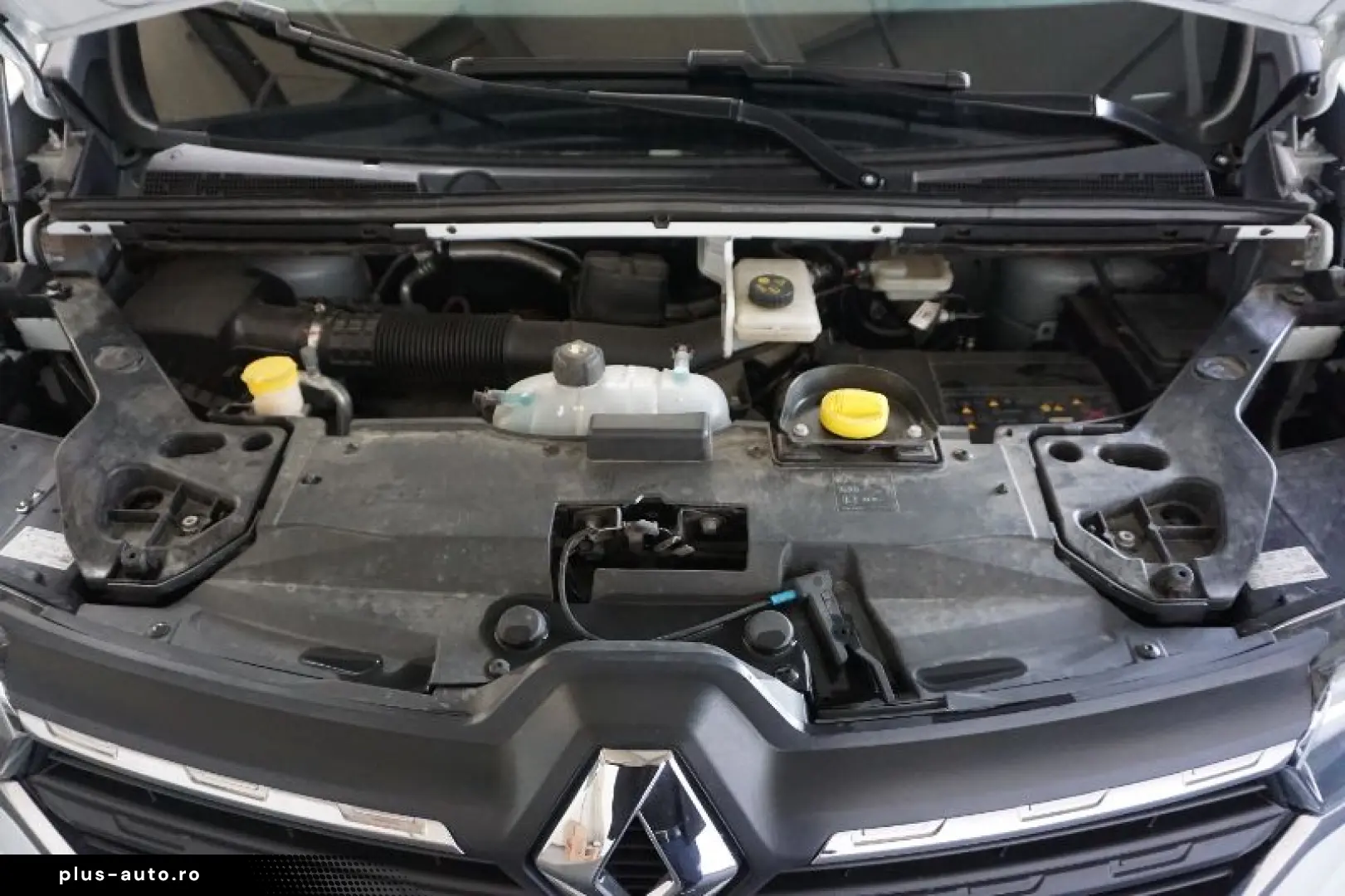 RENAULT TRAFIC 2.0 Blue dCi 110CP L1 Life