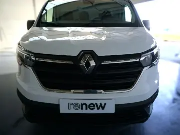 RENAULT TRAFIC 2.0 Blue dCi 110CP L1 Life